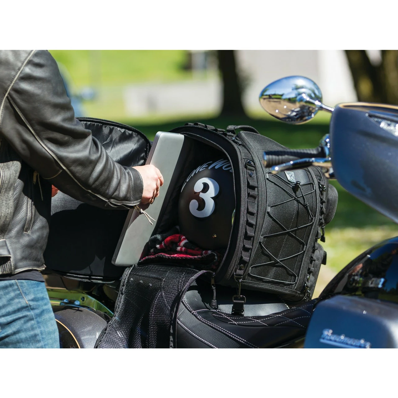 Kuryakyn Momentum Road Warrior Bag 9 Kuryakyn Momentum Road Warrior Bag - Image 7