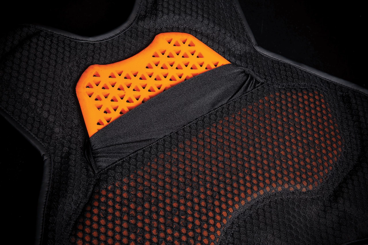 Icon Field Armor 3 Vest - Image 9