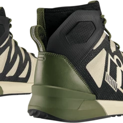 Icon Hooligan Shoes 31 Icon Hooligan Shoes -100 Percent Shop 1513472 59757.1665126169