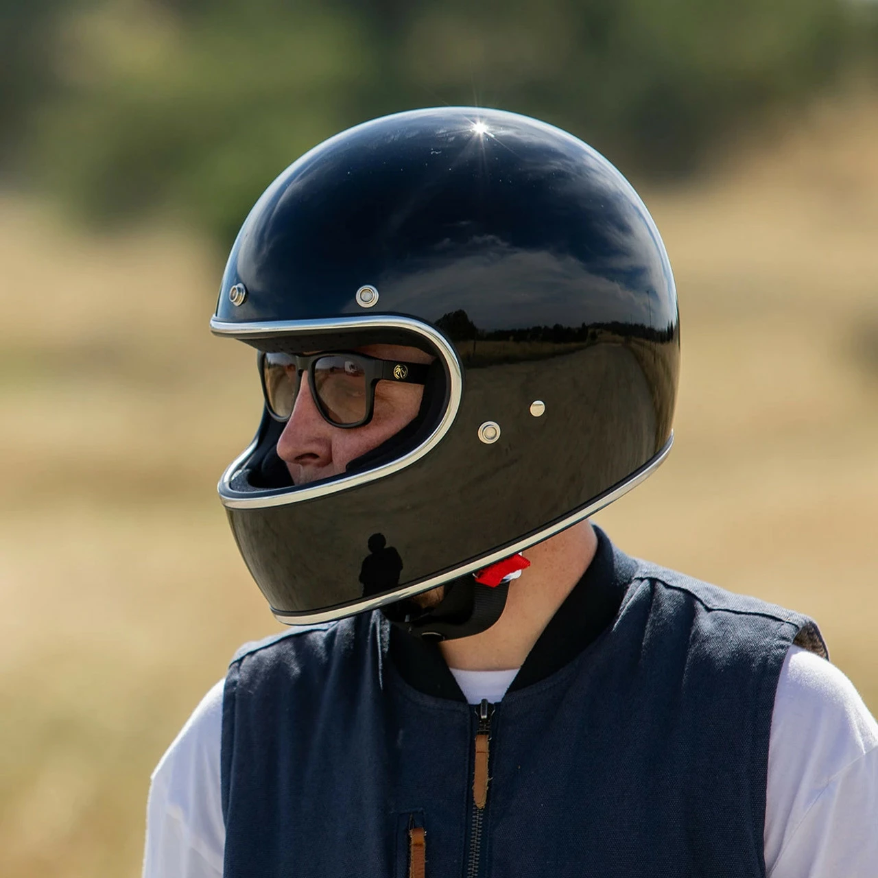 Biltwell Gringo ECE Gloss Black Helmet - Image 7
