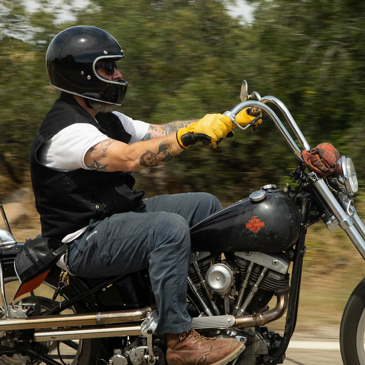 Biltwell Gringo ECE Gloss Black Helmet - Image 8