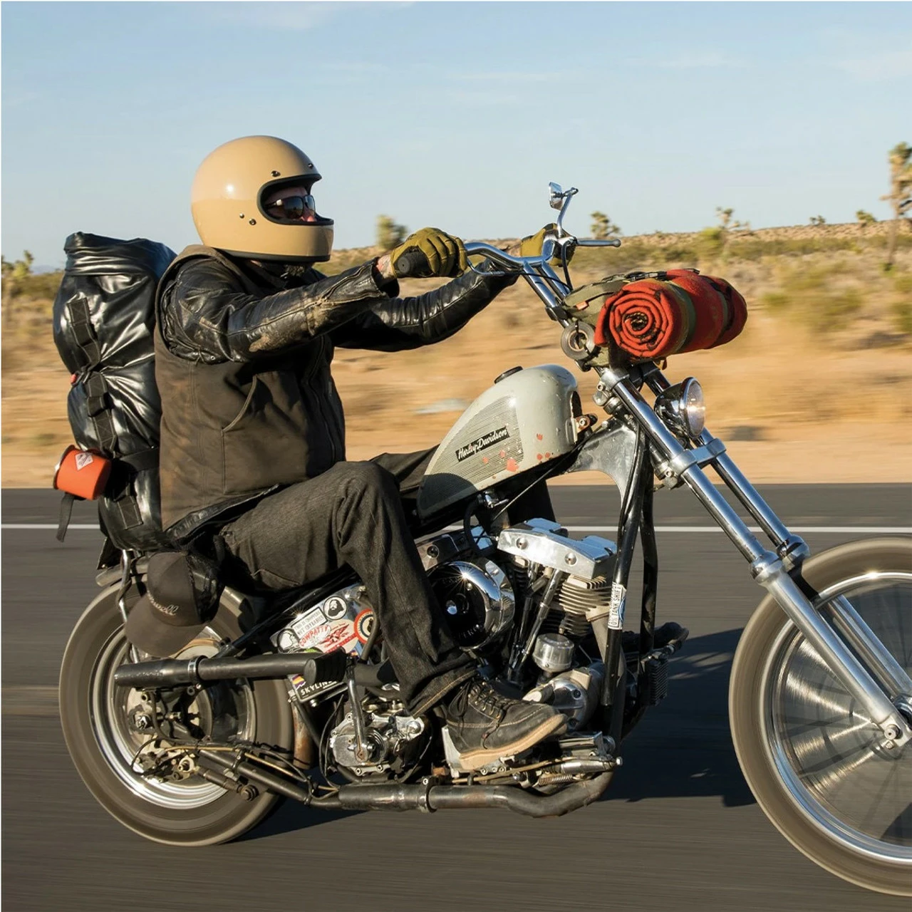 Biltwell Gringo ECE Gloss Coyote Tan Helmet 13 Biltwell Gringo ECE Gloss Coyote Tan Helmet - Image 11