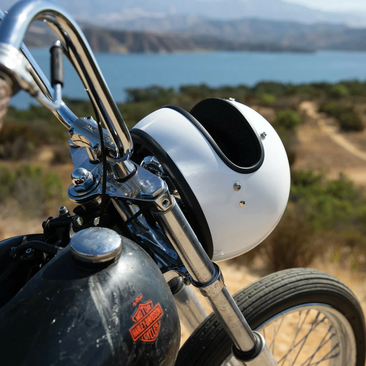 Biltwell Gringo ECE Gloss White Helmet 13 Biltwell Gringo ECE Gloss White Helmet - Image 11